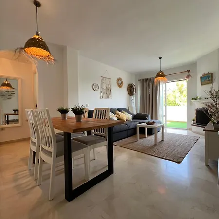 Real Apartment *